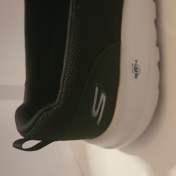 Skechers Mens Go Walk Max Clinched - Athletic Mesh Slip-on; Size 10 - Picture 3 of 15